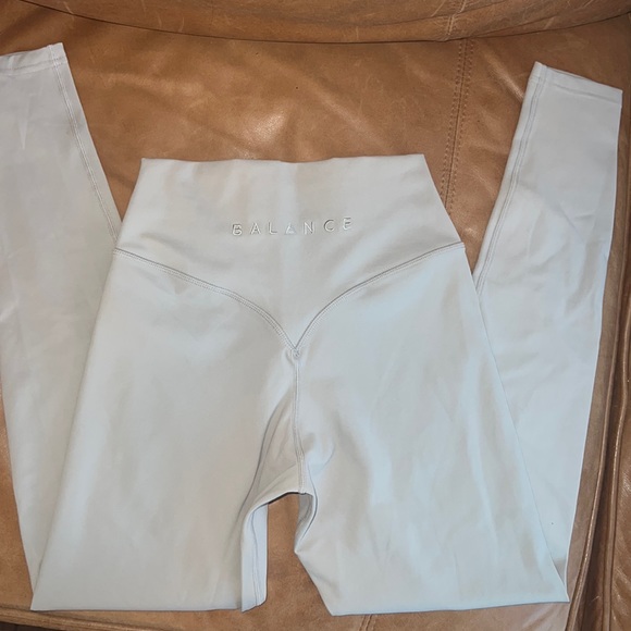 Balance Cloud Pant - Mica - Picture 5 of 8